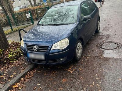 Gebraucht VW Polo 60 PS (44 kW) 2007 Blau Kleinwagen