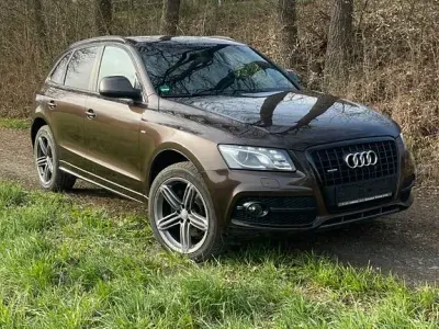 Używany Audi Q5 Sport 239 KM (175 kW) 2012 Brązowy SUV