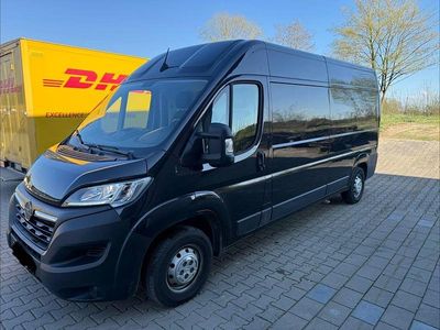 Second-hand Opel Movano 165 CP (121 kW) 2024 Negru Van