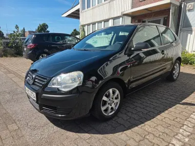 Gebraucht VW Polo Trendline 60 PS (44 kW) 2009 Schwarz Kleinwagen