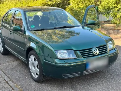 Gebraucht VW Bora 150 PS (110 kW) 2000 Grün Kleinwagen