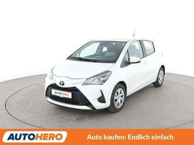 Weiß Gebraucht 2020 Toyota Yaris Comfort Limousine | 12.420 € (Fairer Preis)