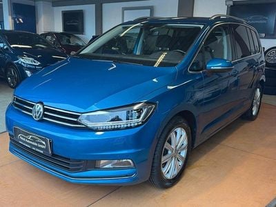Gebraucht VW Touran Highline 150 PS (110 kW) 2017 Blau Van / Kleinbus