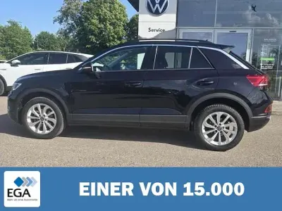 Gebraucht VW T-Roc Life 150 PS (110 kW) 2023 Schwarz metallic SUV