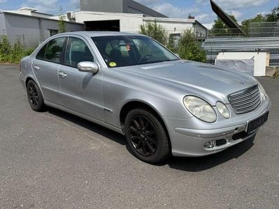 Mercedes E270
