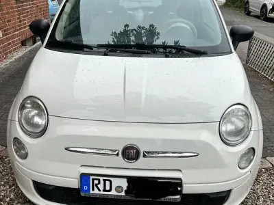 Gebraucht Fiat 500 Lounge 69 PS (50 kW) 2012 Weiß Kleinwagen