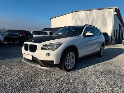 Weiß Gebraucht 2014 BMW X1 Advantage SUV | 9.999 € (Guter Preis)