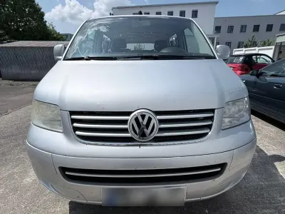 Gebraucht VW Multivan 140 PS (102 kW) 2005 Silber Van / Kleinbus
