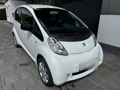 Peugeot iON