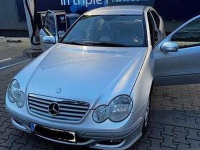 Mercedes C180