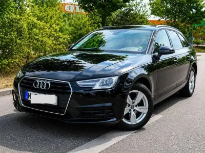 Gebraucht Audi A4 150 PS (110 kW) 2019 Schwarz Kombi