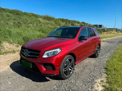 Gebraucht Mercedes GLE350 258 PS (189 kW) 2015 Rot SUV