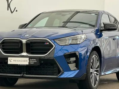Gebraucht BMW X2 Efficient Dynamics 301 PS (221 kW) 2025 M portimao blau metallic SUV