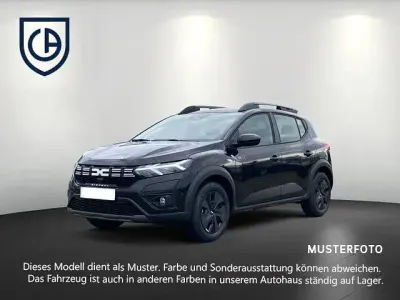 Gebraucht Dacia Sandero Prestige 90 PS (66 kW) 2019 Rot Limousine