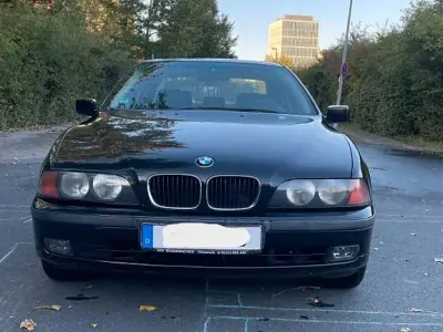 Gebraucht BMW 523 170 PS (125 kW) 1997 Schwarz Limousine