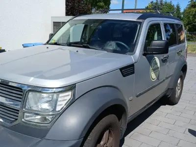 Gebraucht Dodge Nitro 170 PS (125 kW) 2008 Silber SUV