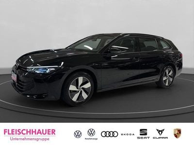 Gebraucht VW Passat 150 PS (110 kW) 2025 Schwarz Kombi