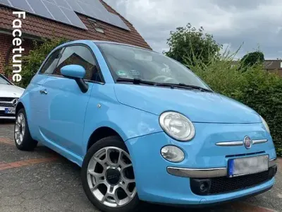 Gebraucht Fiat 500 Lounge 86 PS (63 kW) 2010 Blau Limousine