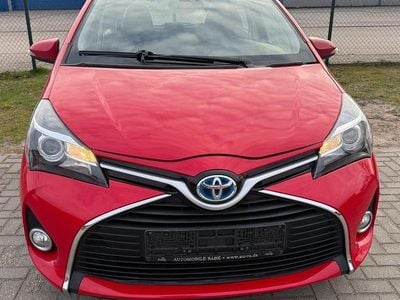 Second-hand Toyota Yaris Edition-S 101 CP (74 kW) 2016 Roșu Berlinǎ