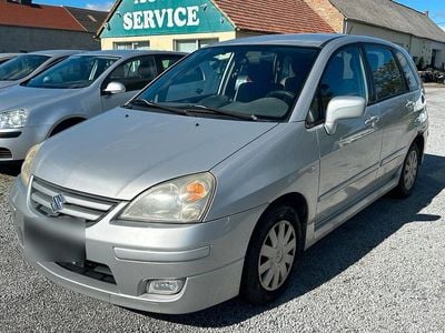 Suzuki Liana