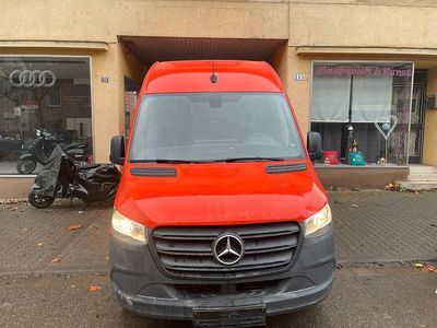 Gebraucht Mercedes Sprinter 143 PS (105 kW) 2019 Orange Van