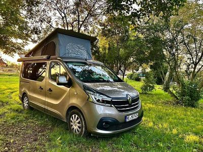 Gebraucht Renault Trafic 145 PS (106 kW) 2019 Beige Van / Kleinbus