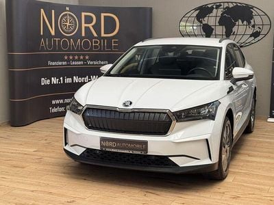 Gebraucht Skoda Enyaq iV Loft 132 kW (180 PS) 2023 Moonweiss metallic (metallic) SUV