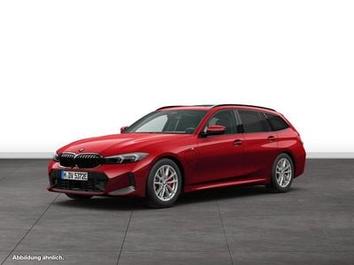 Gebraucht BMW 330e M Sport 292 PS (214 kW) 2024 Rot Kombi