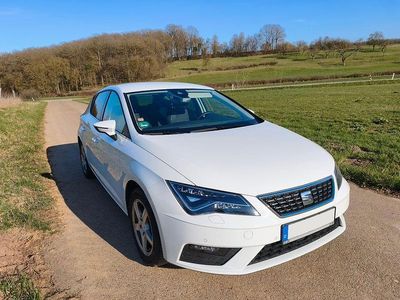 Gebraucht Seat Leon XCELLENCE 150 PS (110 kW) 2019 Weiß Limousine