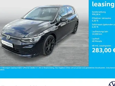 Gebraucht VW Golf VIII R-line 190 PS (139 kW) 2024 Deep black perleffekt Limousine