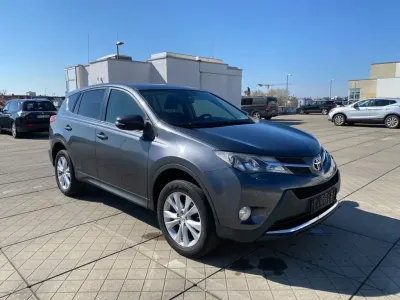 Gebraucht Toyota RAV4 Life 150 PS (110 kW) 2013 Grey metallic SUV