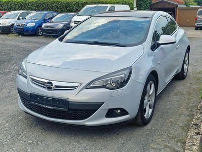 Opel Astra GTC