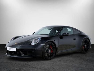 Porsche 911 Carrera 4 GTS