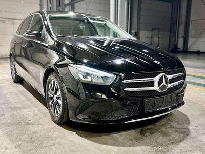 Gebraucht Mercedes B180 116 PS (85 kW) 2020 Schwarz Van / Kleinbus