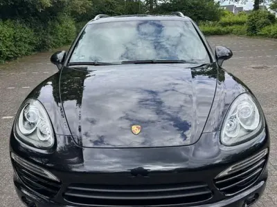 Gebraucht Porsche Cayenne 245 PS (180 kW) 2012 Schwarz SUV