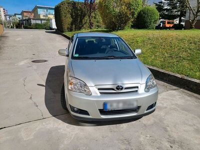 gebraucht Toyota Corolla mit nur 37.000km