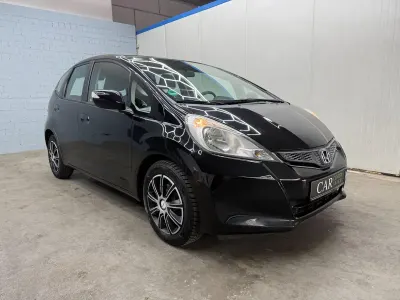 Gebraucht Honda Jazz Trend 99 PS (72 kW) 2011 Schwarz Kleinwagen