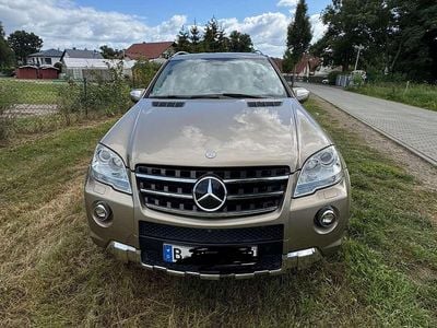 Mercedes ML63 AMG