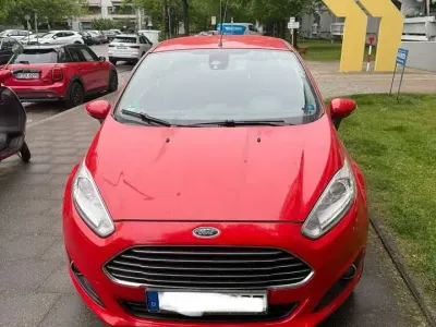 Gebraucht Ford Fiesta Trend 80 PS (58 kW) 2013 Limousine