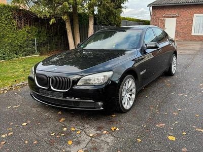 BMW 730