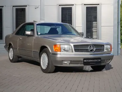 Gebraucht Mercedes 500 223 PS (164 kW) 1986 Silber Coupé