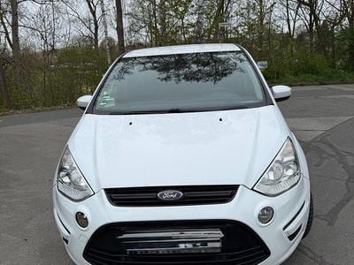 Gebraucht Ford S-MAX Titanium 140 PS (102 kW) 2011 Weiß Van / Kleinbus