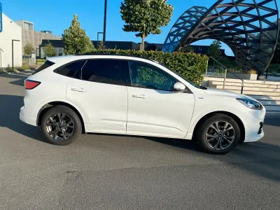 Gebraucht Ford Kuga ST-Line X 150 PS (110 kW) 2020 Weiß SUV