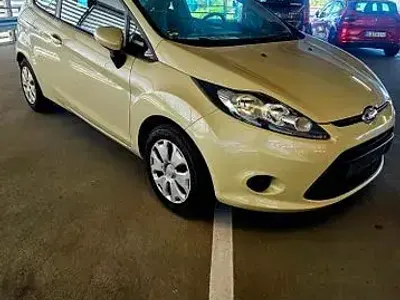 Gebraucht Ford Fiesta 90 PS (66 kW) 2008 Grün Kleinwagen