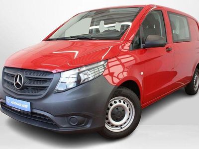 Gebraucht Mercedes Vito 136 PS (100 kW) 2016 Jupiterrot Van