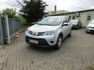 Gebraucht Toyota RAV4 150 PS (110 kW) 2014 Silber SUV