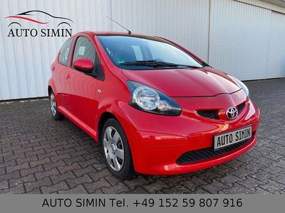 Gebraucht Toyota Aygo Cool 68 PS (50 kW) 2008 Rot Kleinwagen