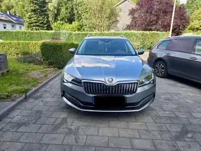 Gebraucht Skoda Superb Premium Edition 190 PS (139 kW) 2019 Kombi