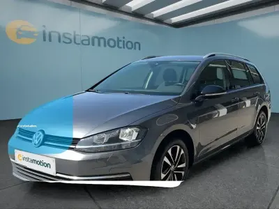 Gebraucht VW Golf VII 116 PS (85 kW) 2020 Grau Limousine