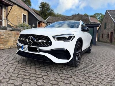 Mercedes GLA250